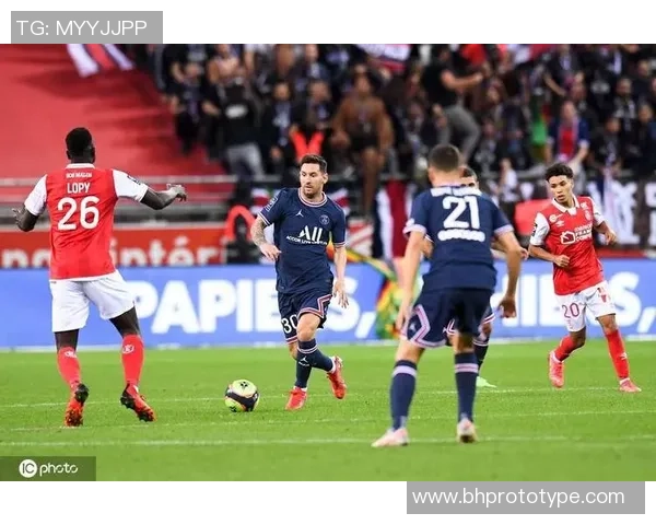 欧联杯激情对决巴黎圣日耳曼大胜国米引发转会热议