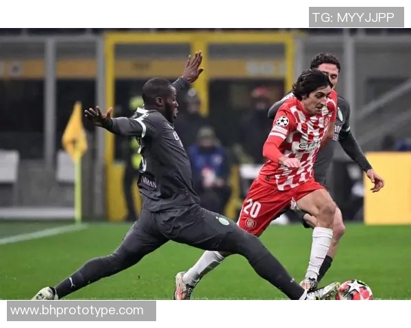 中超精彩对决马竞大胜波尔图引爆全场激情瞬间 中超精彩对决马竞大胜波尔图引爆全场激情瞬间