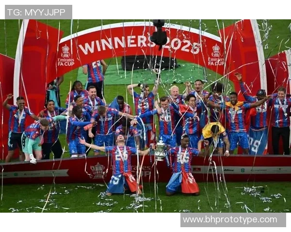 足总杯精彩对决曼城4-0战胜巴黎圣日耳曼点球大战引发全场热潮 足总杯精彩对决曼城4-0战胜巴黎圣日耳曼点球大战引发全场热潮