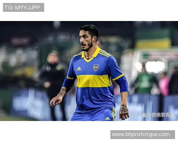 世界杯激战本菲卡与曼城平局红牌事件引发全场热议与转会传闻 世界杯激战本菲卡与曼城平局红牌事件引发全场热议与转会传闻