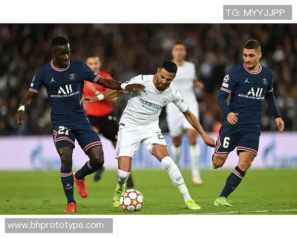 德甲精彩对决曼城大胜巴黎圣日耳曼帽子戏法引爆全场热情