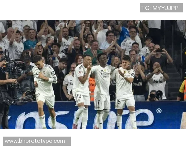 中超联赛精彩对决多特蒙德逆转皇马上演绝杀盛宴 中超联赛精彩对决多特蒙德逆转皇马上演绝杀盛宴